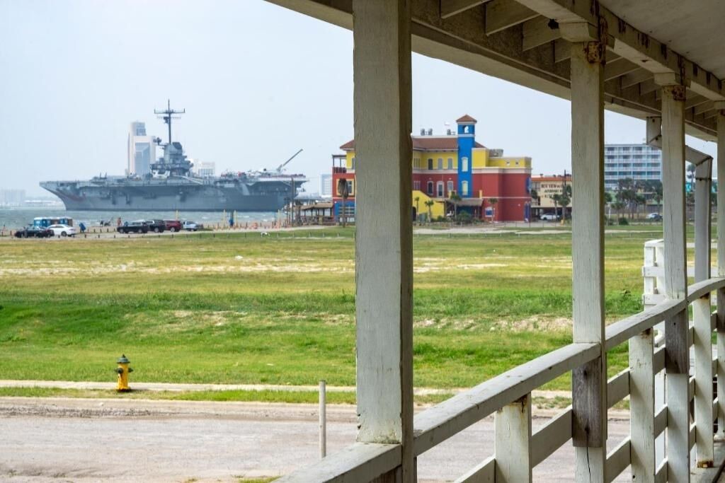 Photo of Outdoor in North Beach