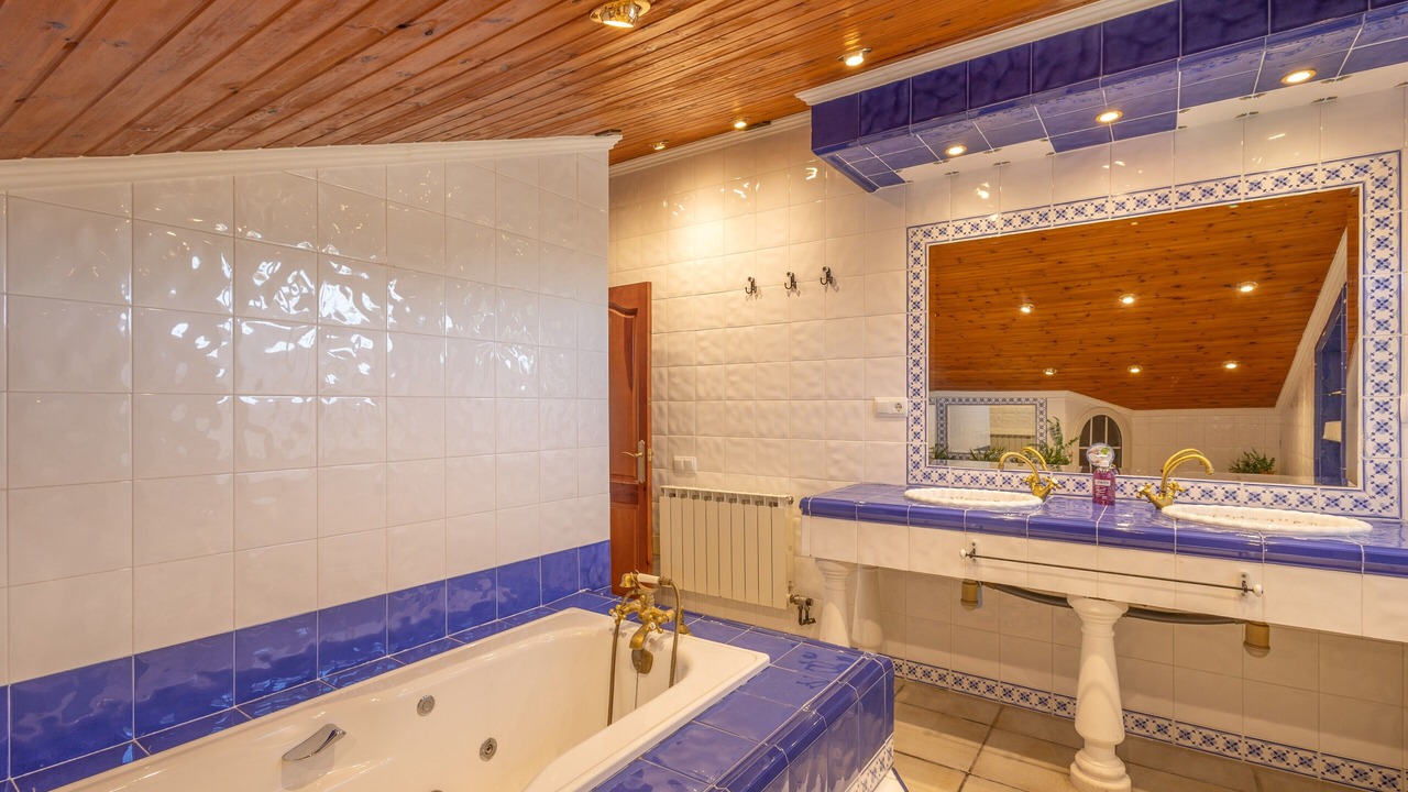 Photo of Bathroom in Castellnou de Bages