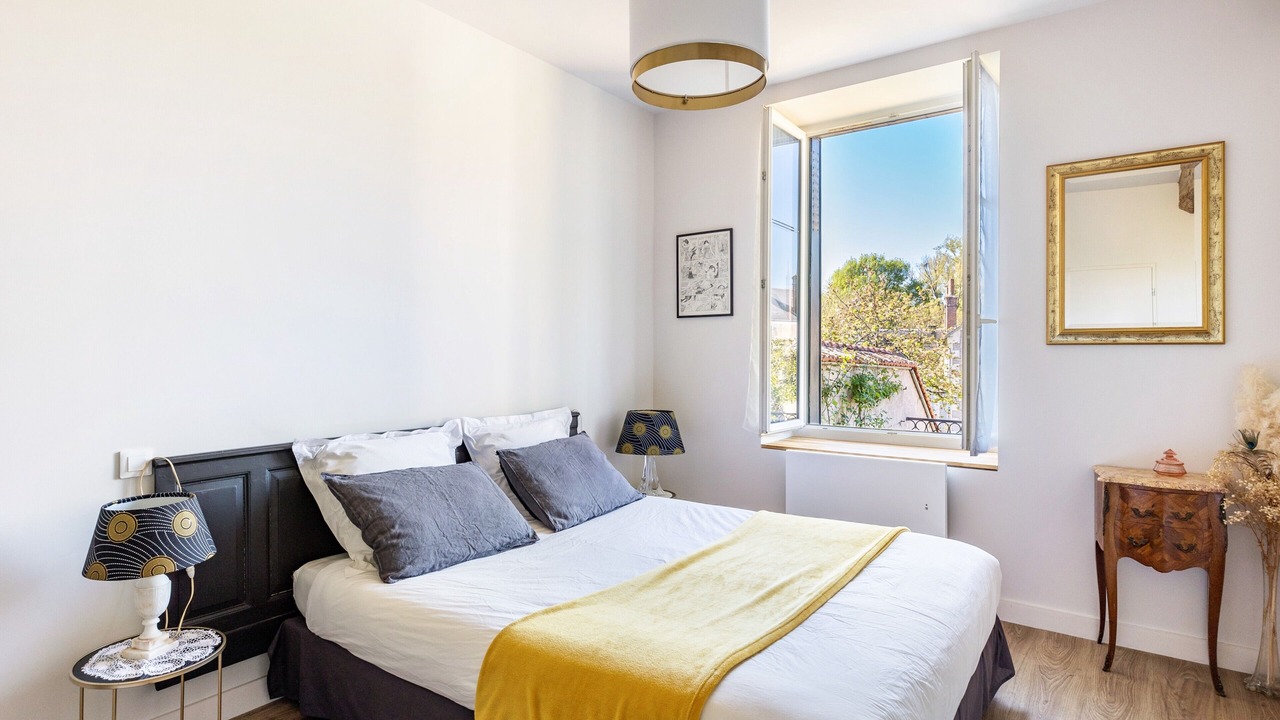 Photo of Bedroom in Esvres