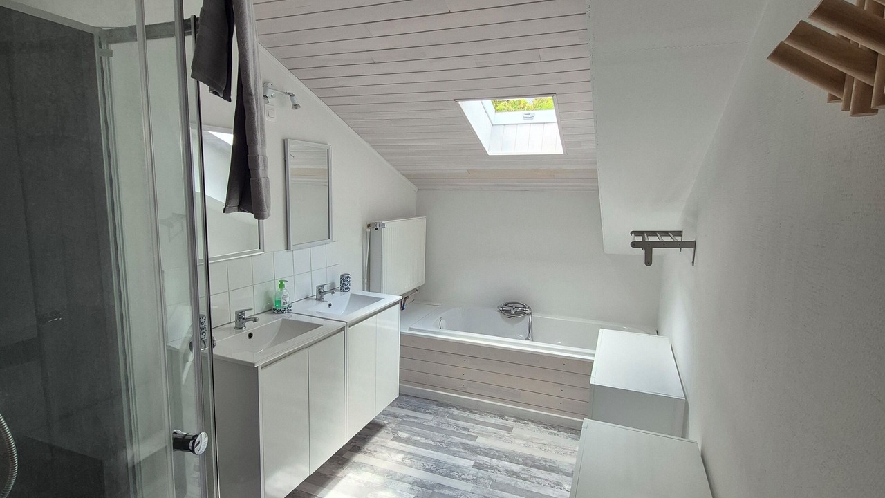 Photo of Bathroom in Anthe