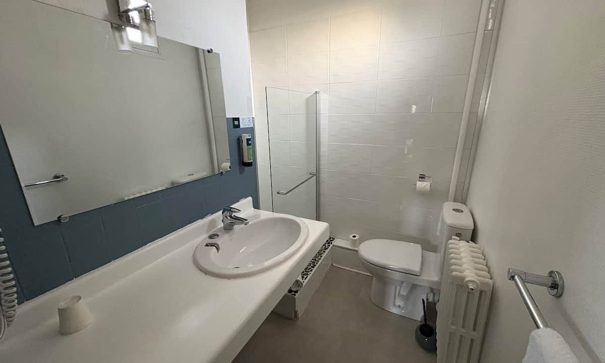 Photo of Bathroom in Paray-le-Monial