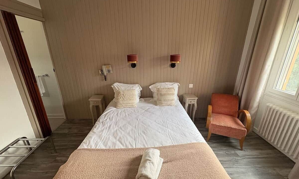Photo of Bedroom in Paray-le-Monial