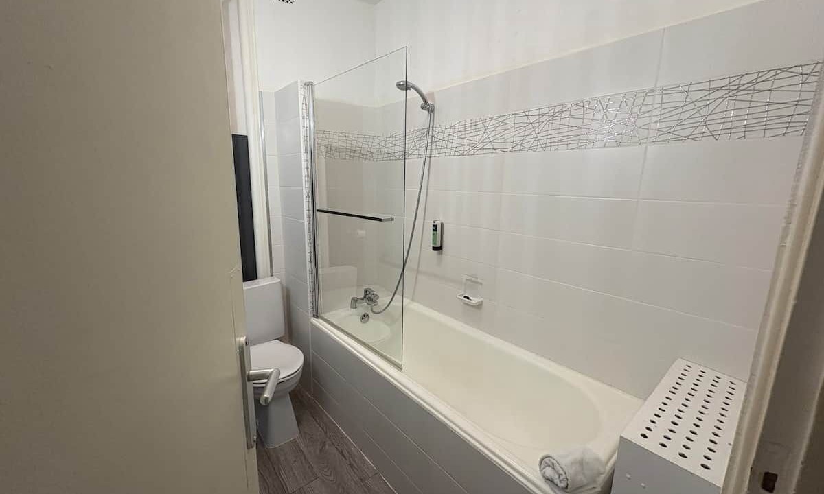 Photo of Bathroom in Paray-le-Monial