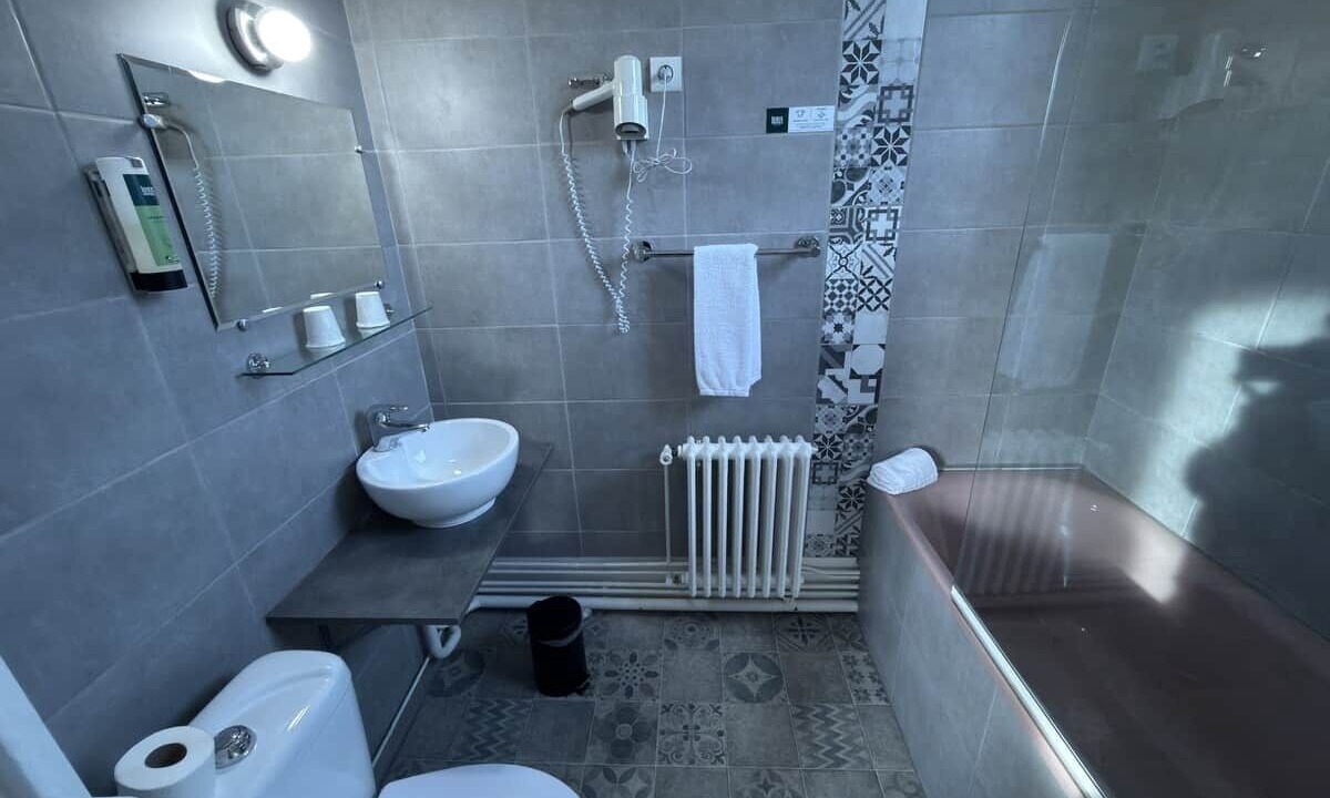 Photo of Bathroom in Paray-le-Monial