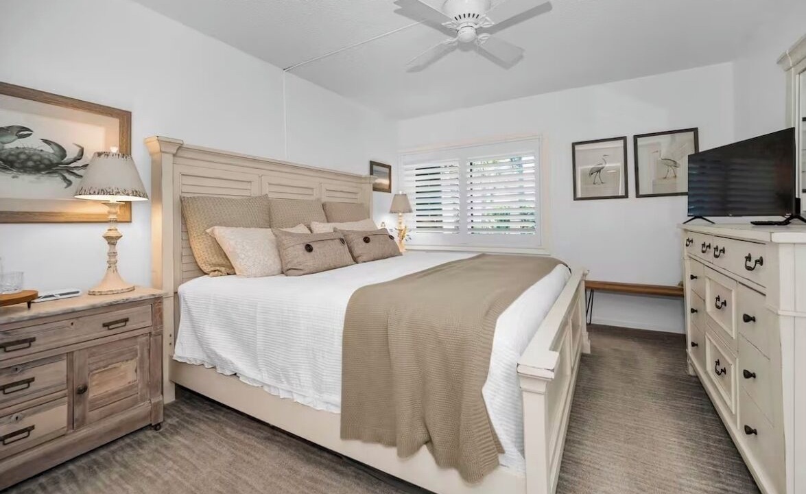 Photo of Bedroom in Belleair Beach
