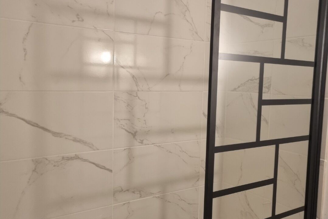 Photo of Bathroom in Cluses