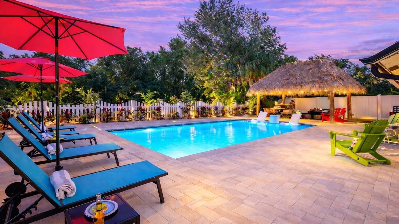 Photo of Outdoor in Tropic Palms
