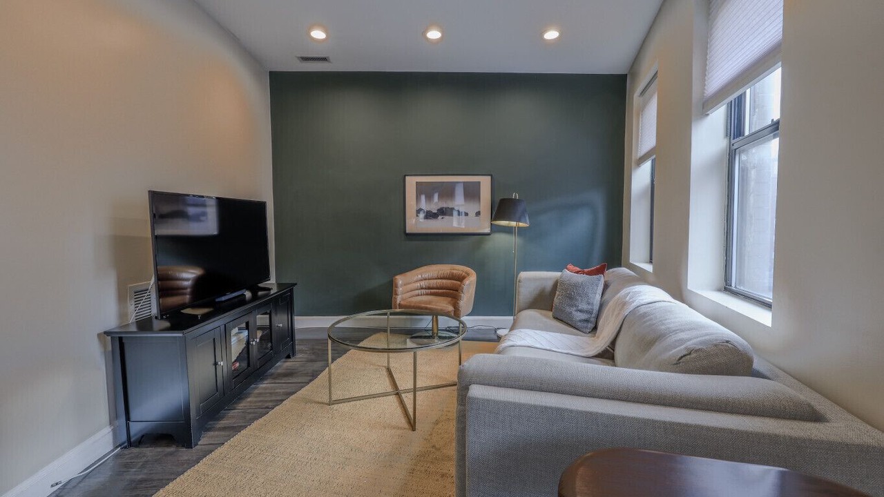 Photo of Livingroom in North End