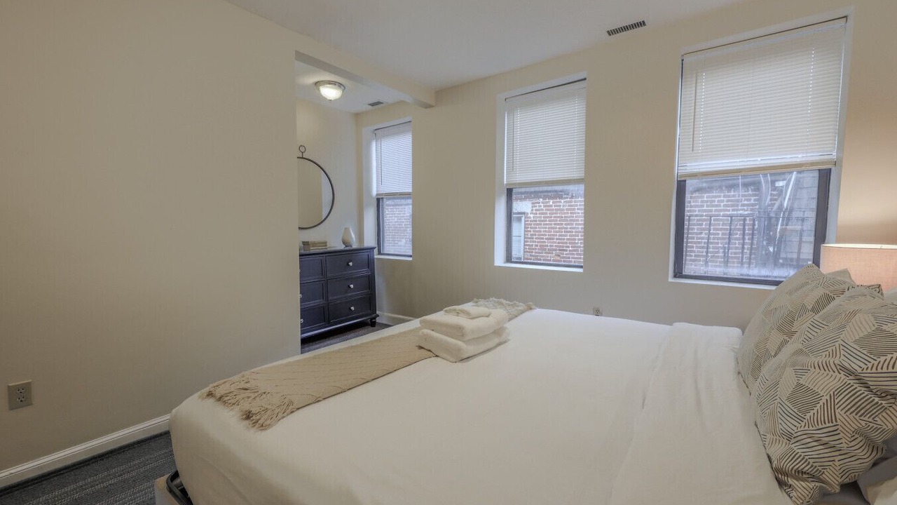Photo of Bedroom in North End