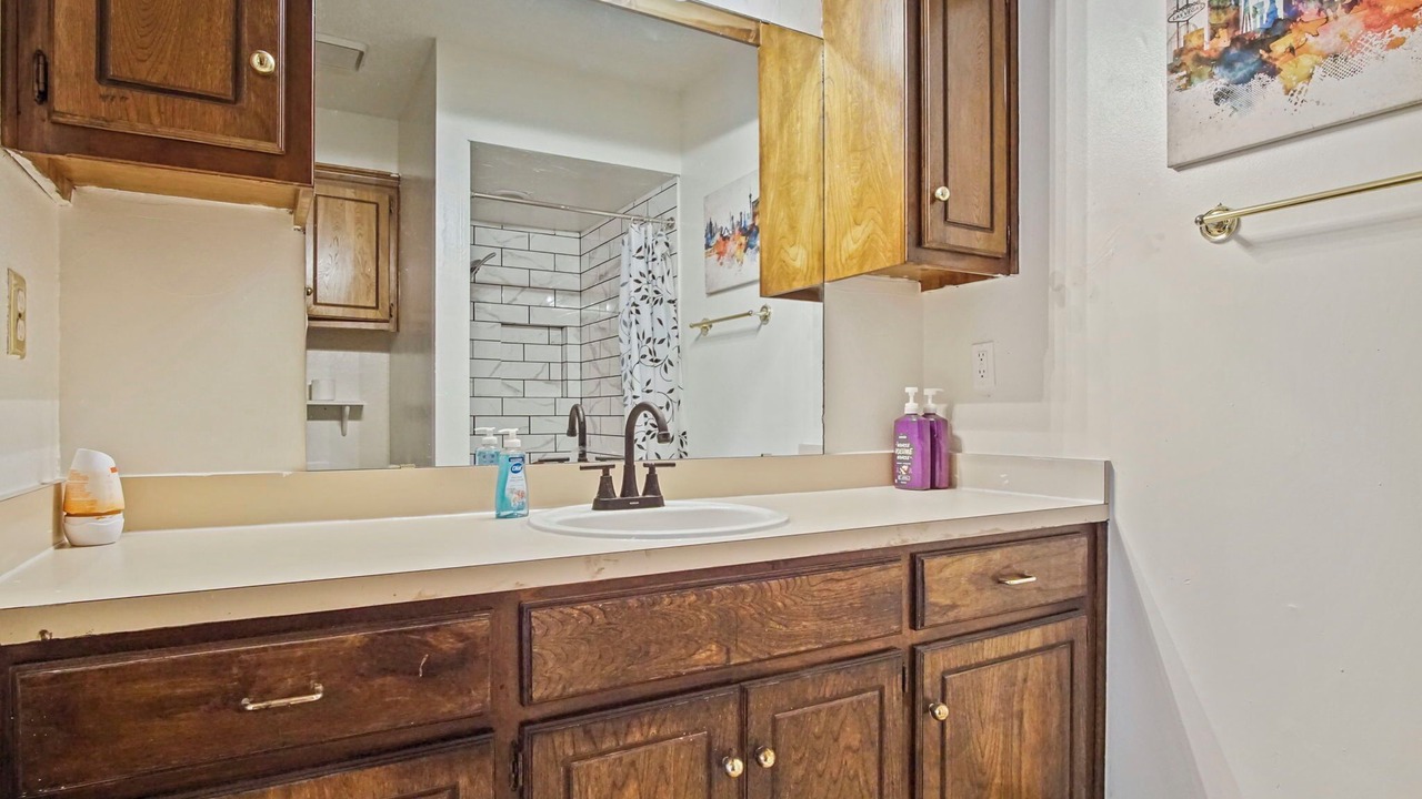 Photo of Bathroom in Midwest City