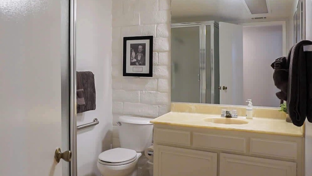 Photo of Bathroom in Cathedral City