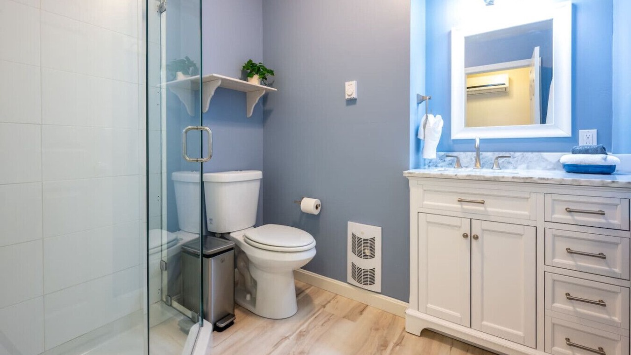 Photo of Bathroom in Ogunquit