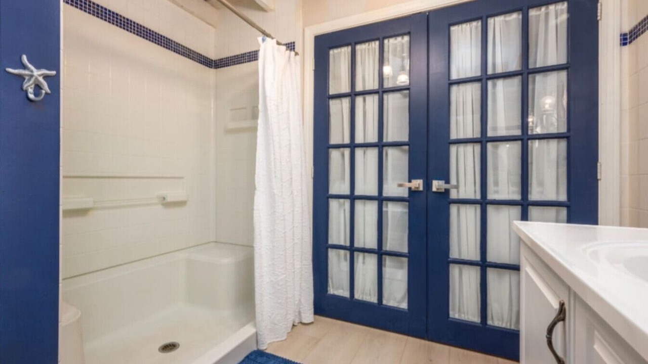 Photo of Bathroom in Ogunquit