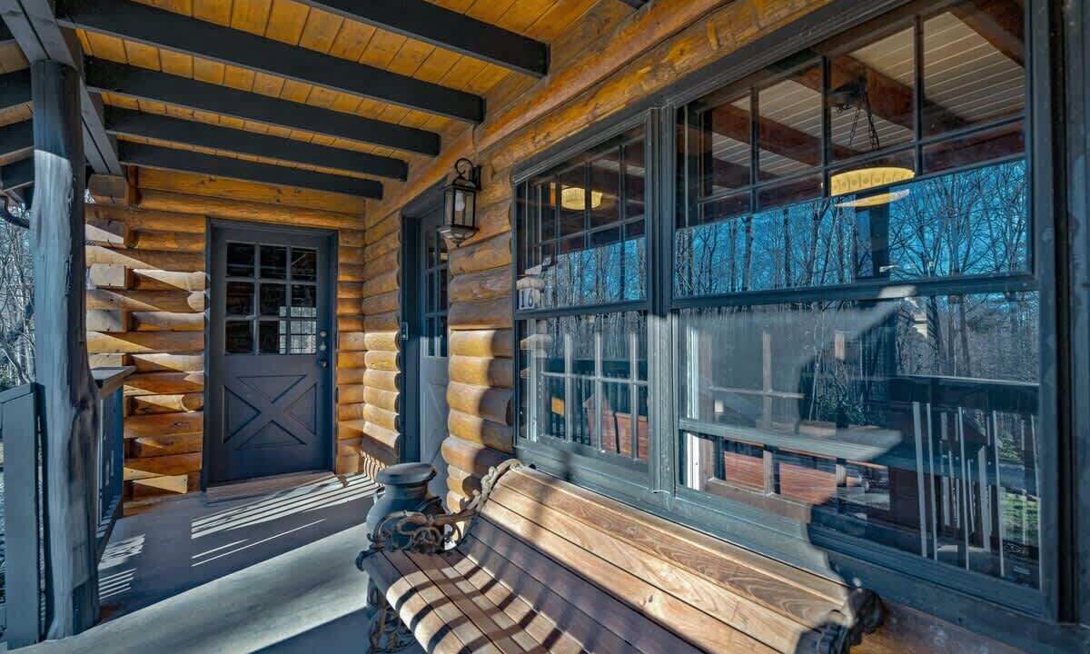 Photo of Patio Balcony in Skyland