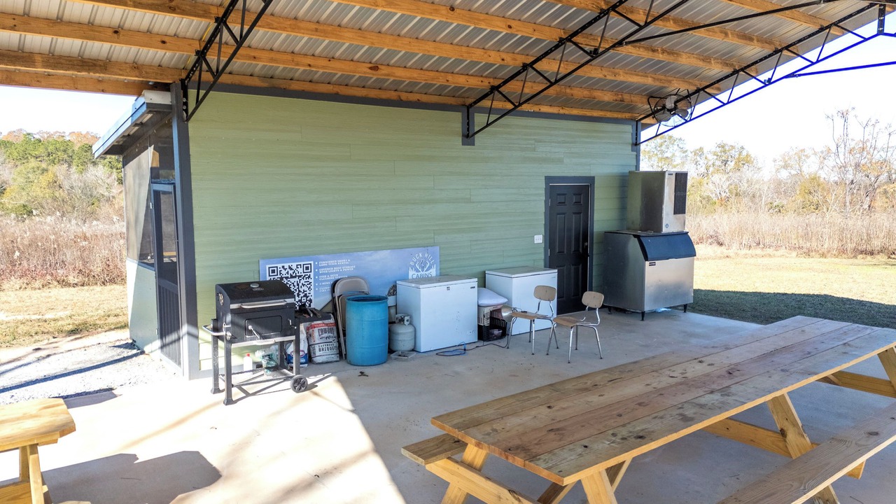 Photo of Outdoor in Abbeville