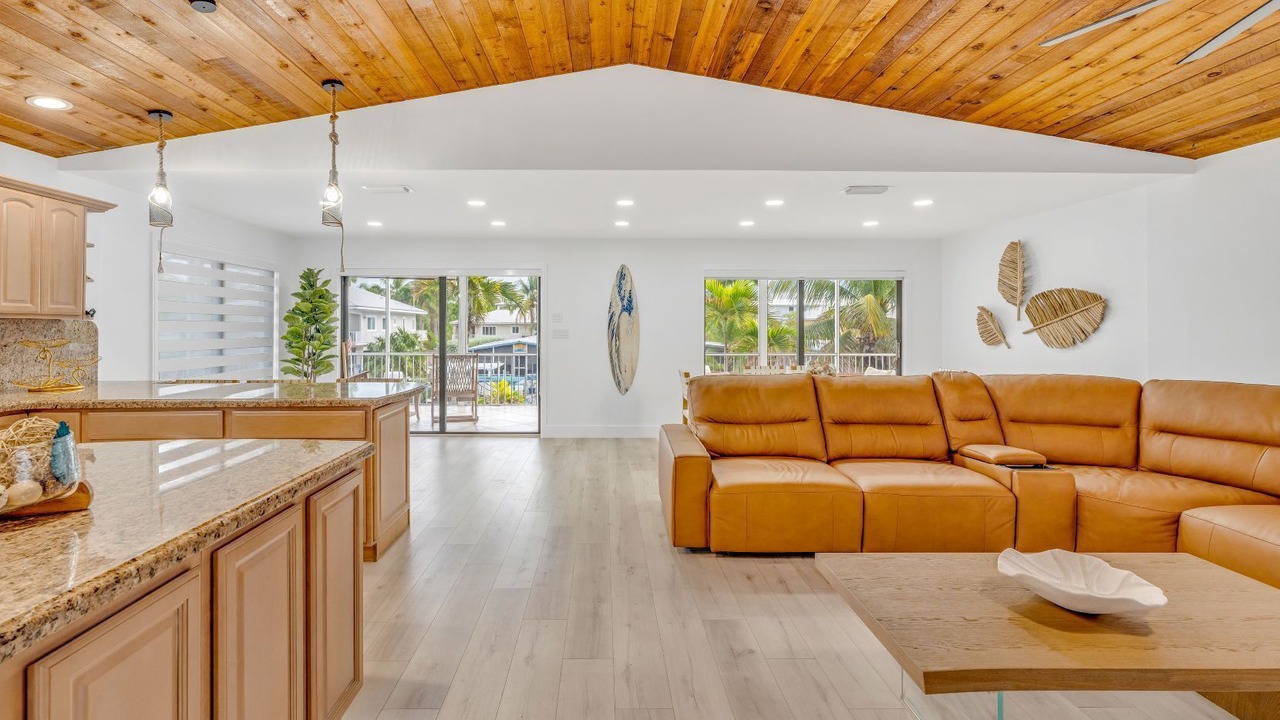 Photo of Livingroom in Twin Lakes