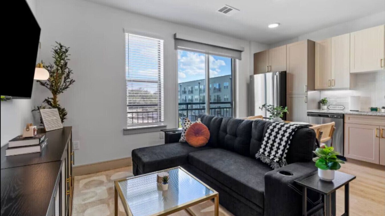Photo of Livingroom in Scofield Farms