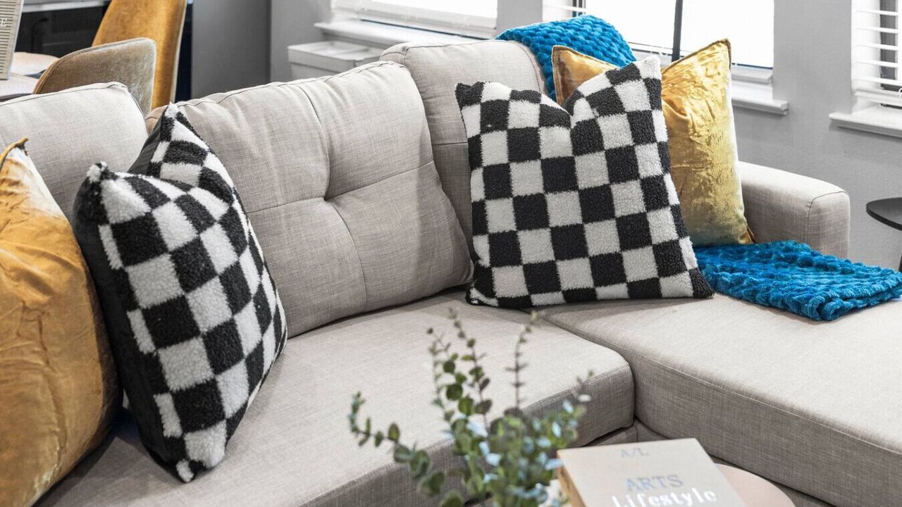 Photo of Livingroom in Cedars