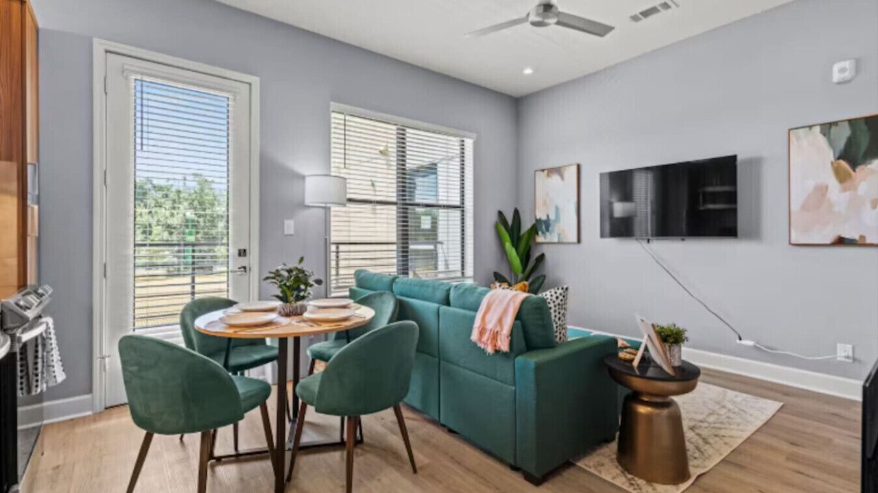 Photo of Livingroom in Cedars