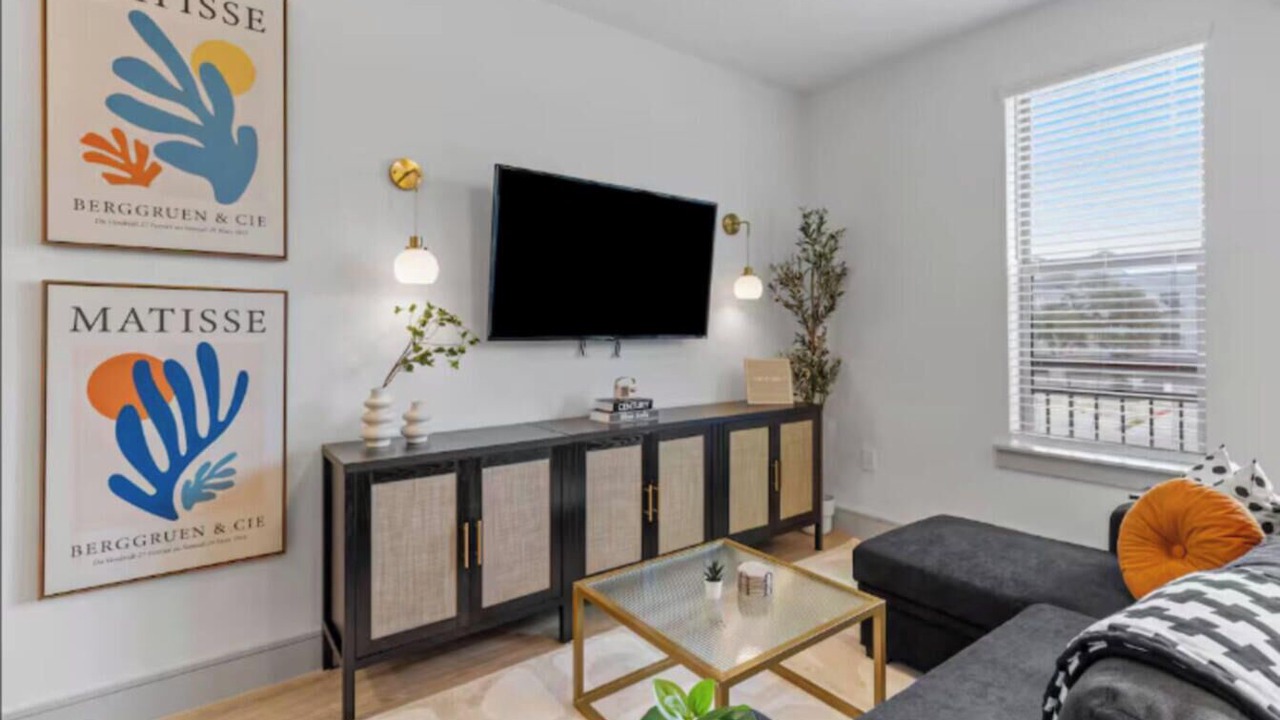Photo of Livingroom in Scofield Farms