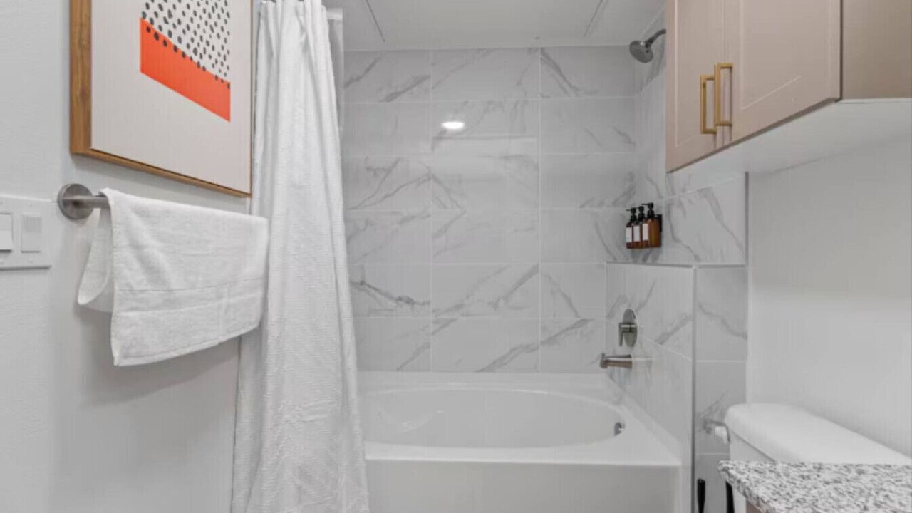 Photo of Bathroom in Scofield Farms