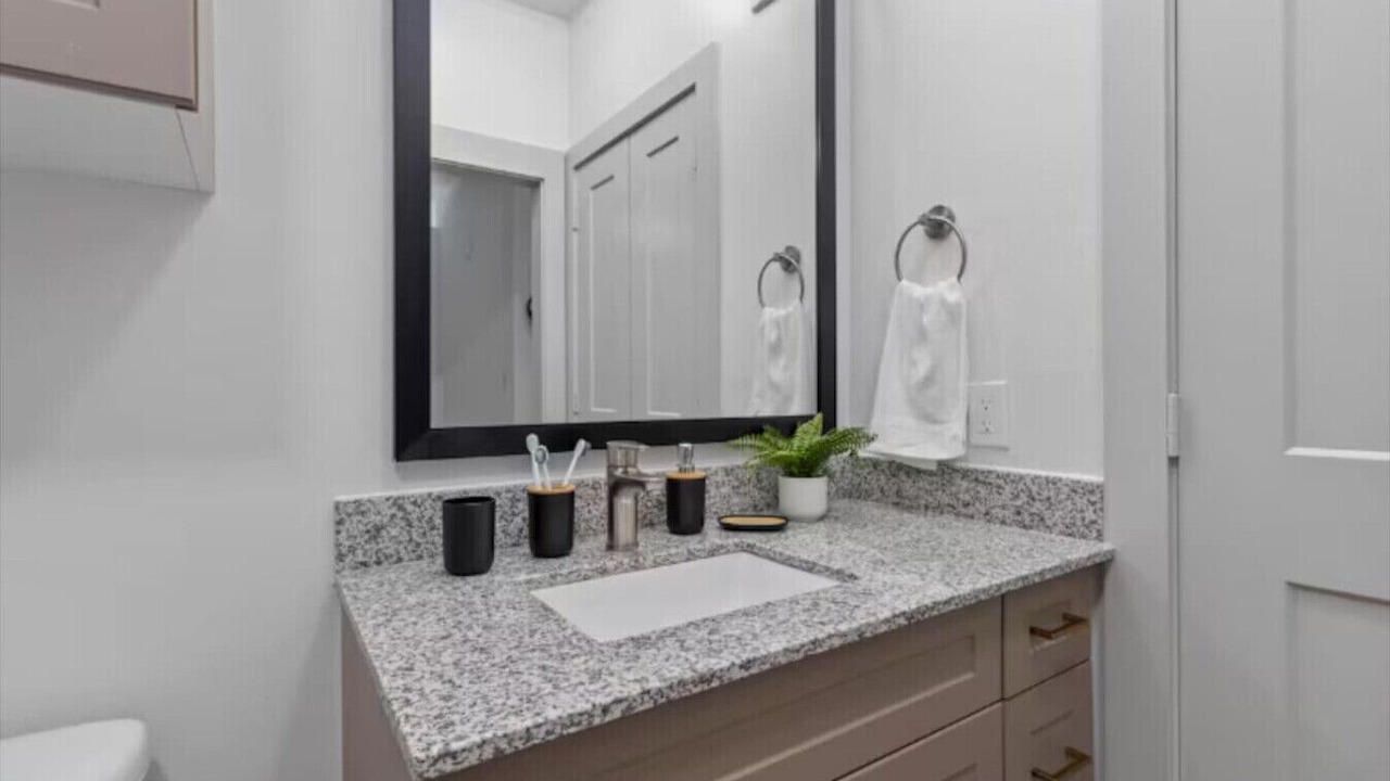 Photo of Bathroom in Scofield Farms