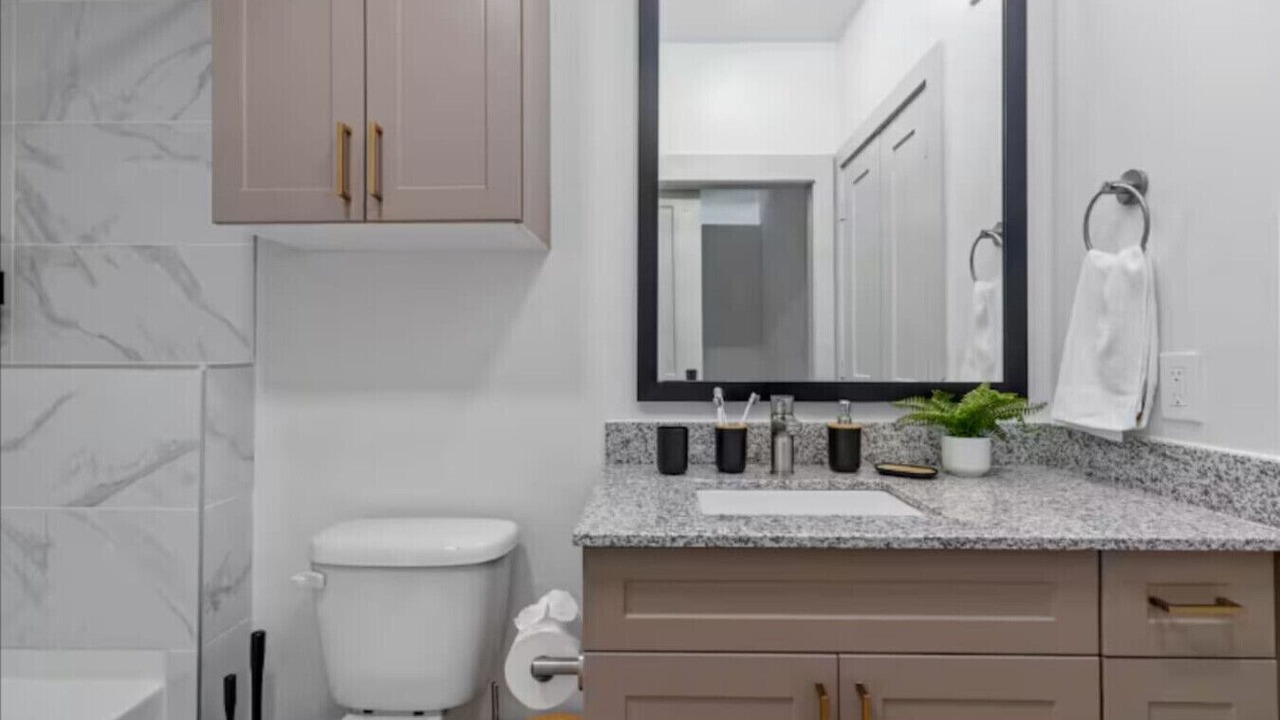 Photo of Bathroom in Scofield Farms