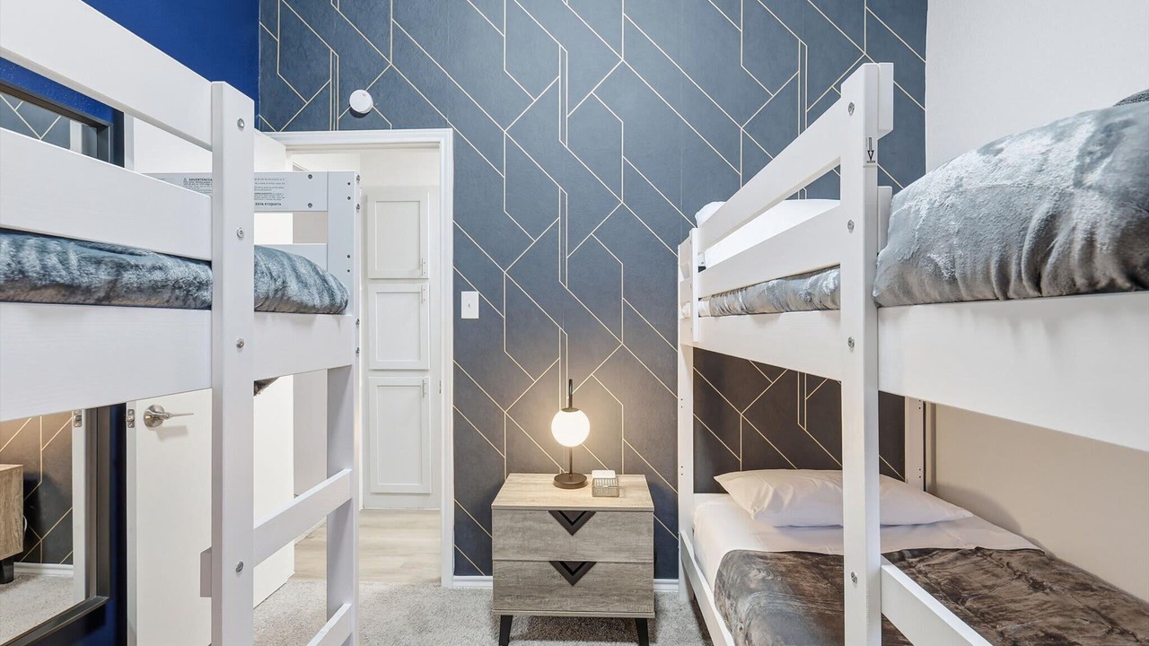 Photo of Bedroom in Midlothian