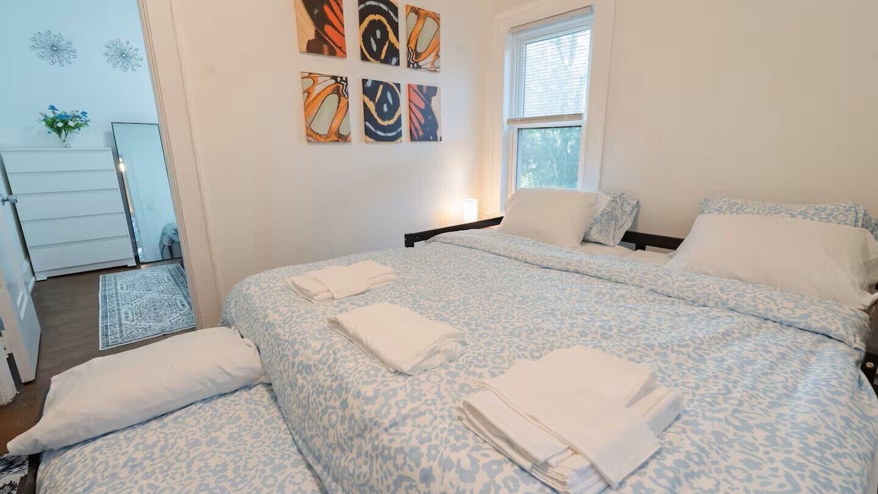 Photo of Bedroom in Skokie