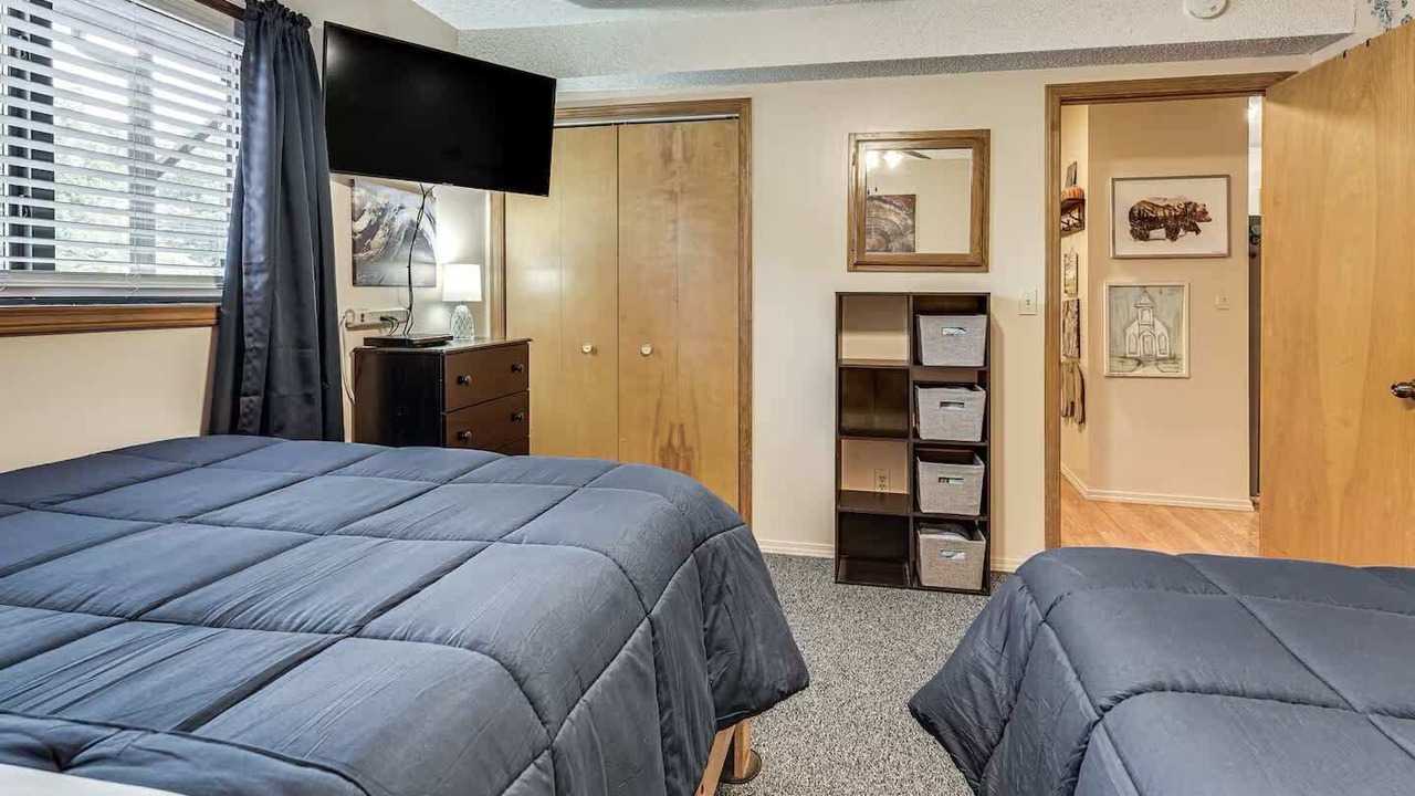 Photo of Bedroom in Notch Estates