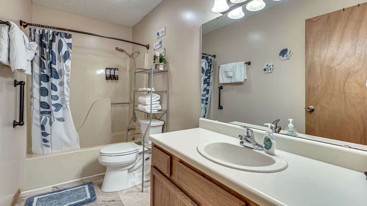 Photo of Bathroom in Notch Estates