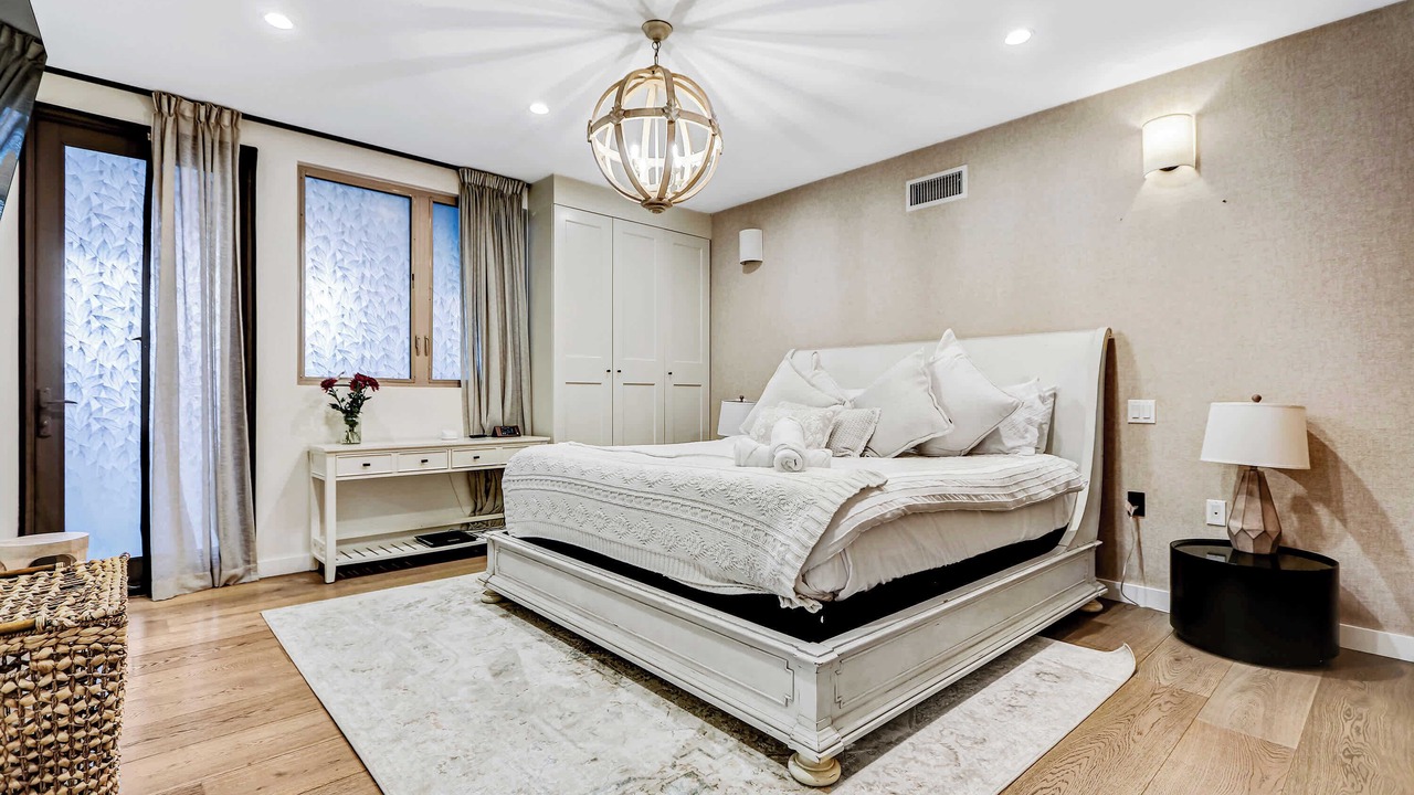 Photo of Bedroom in Los Angeles
