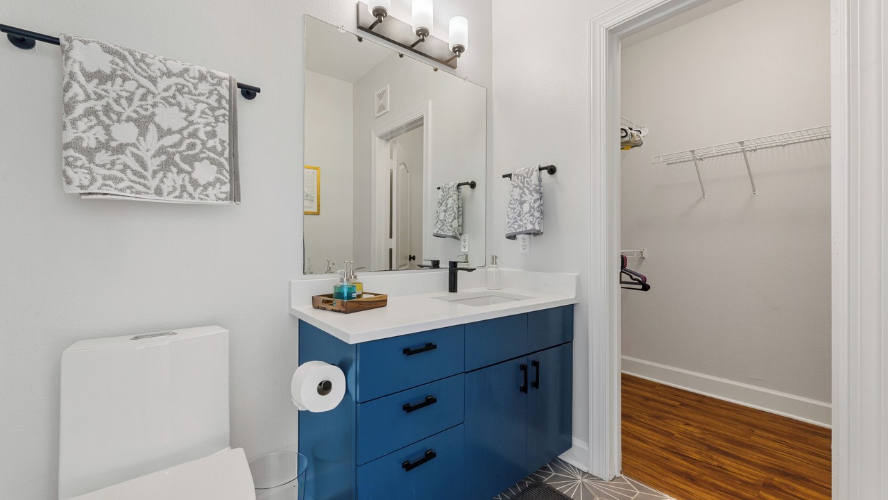 Photo of Bathroom in East Riverside - Oltorf