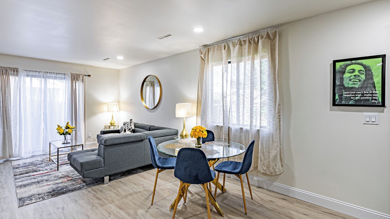 Photo of Others in Vauxhall