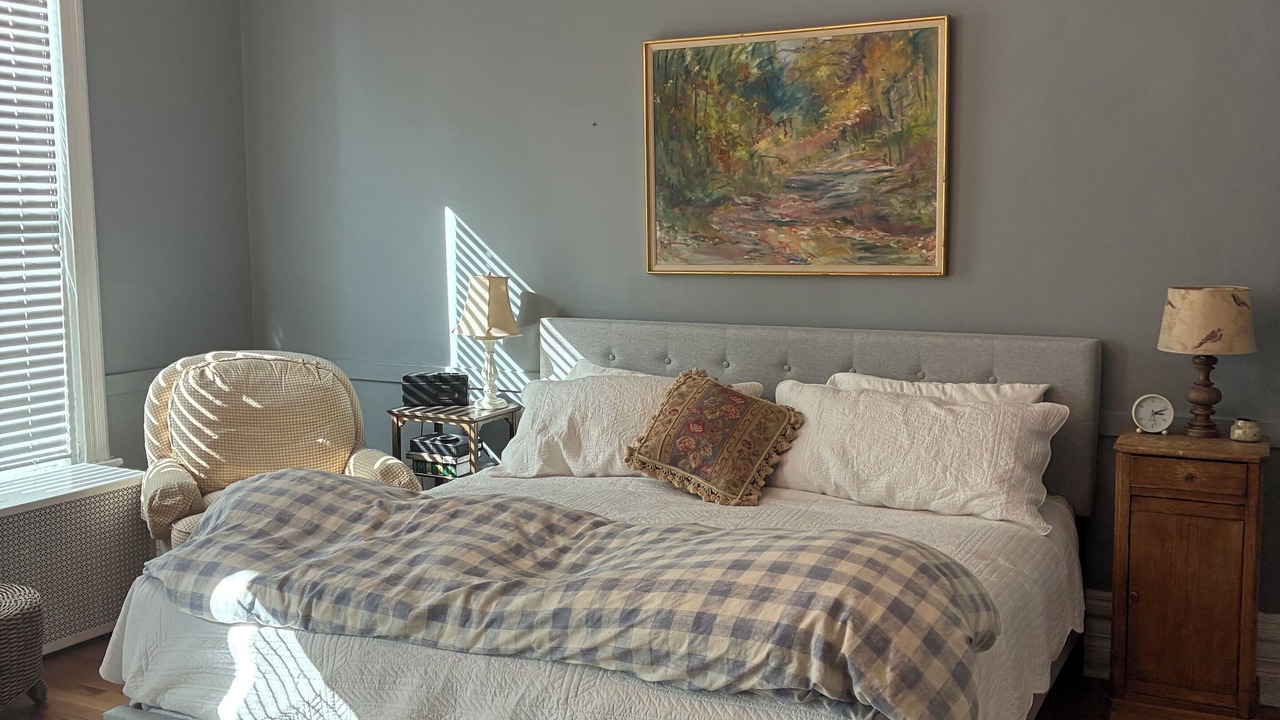 Photo of Bedroom in East Hyde Park