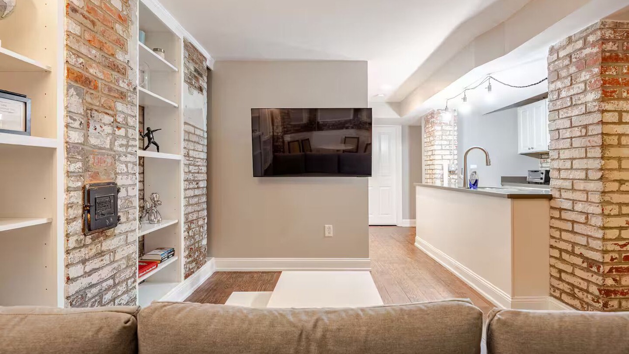 Photo of Livingroom in Cardozo