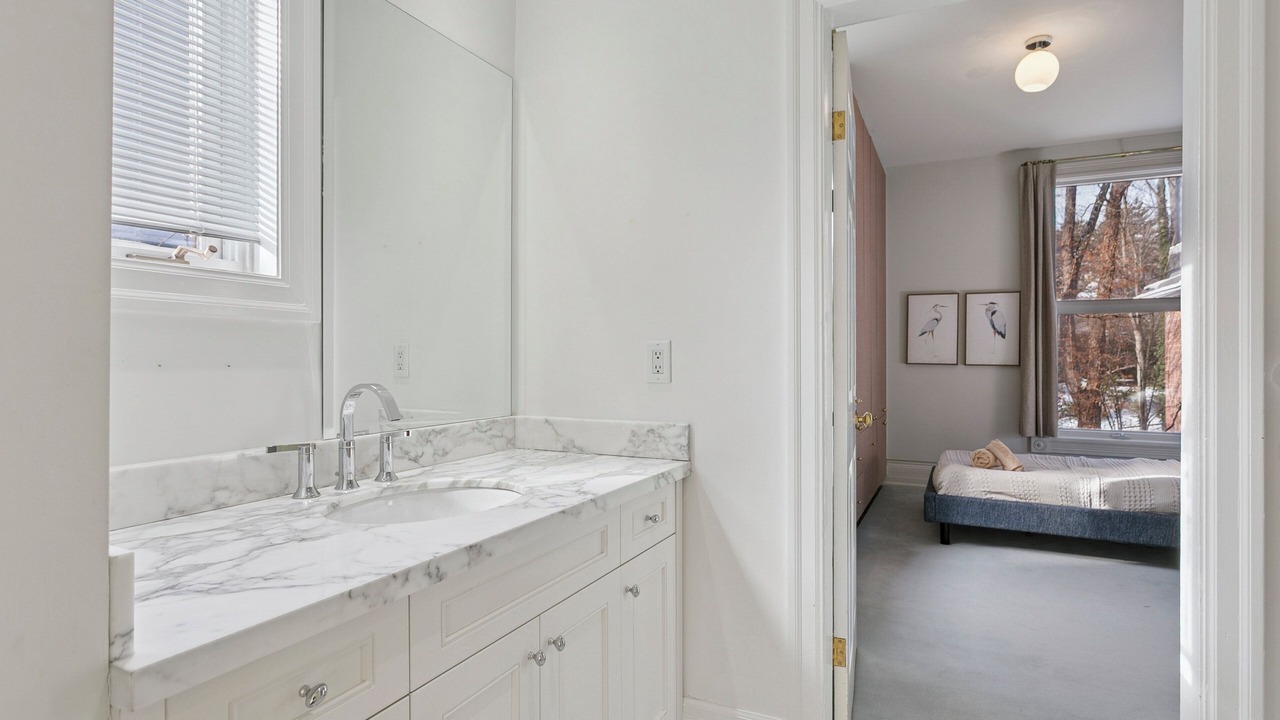 Photo of Bathroom in Yorkville
