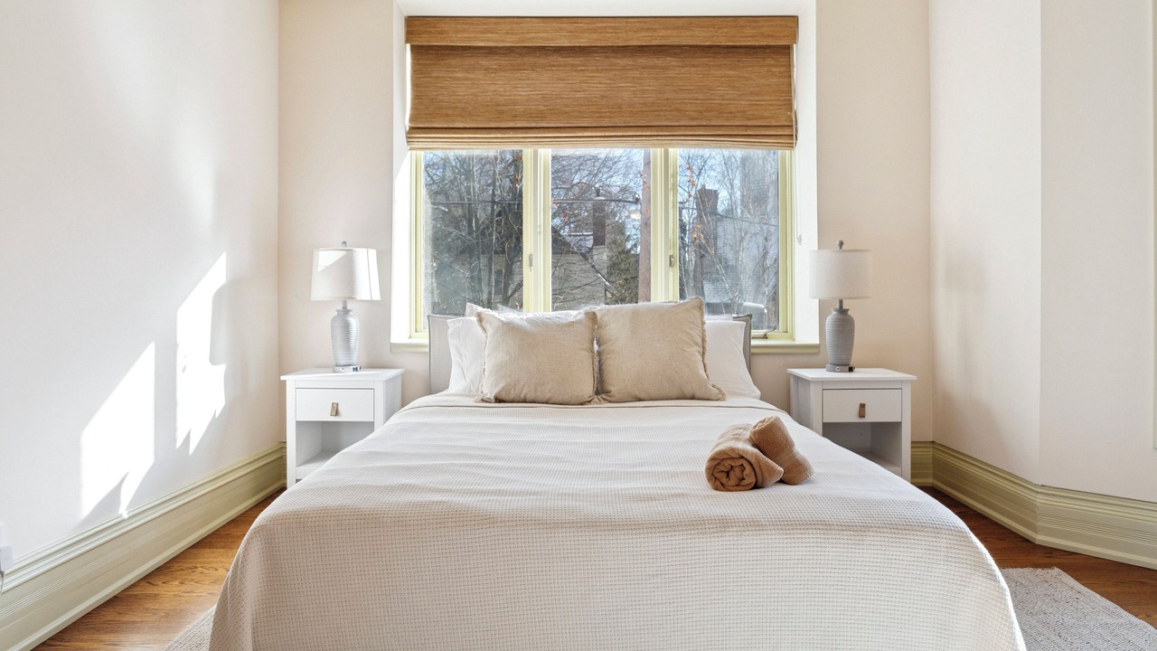 Photo of Bedroom in Yorkville