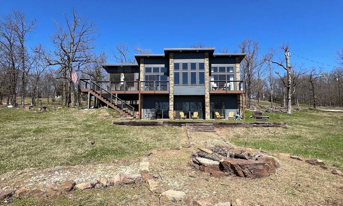 Photo of Outdoor in Cookson