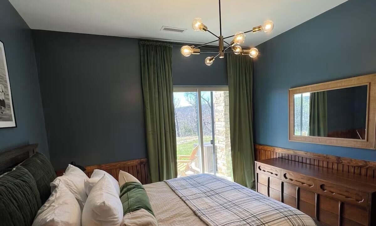 Photo of Bedroom in Cookson