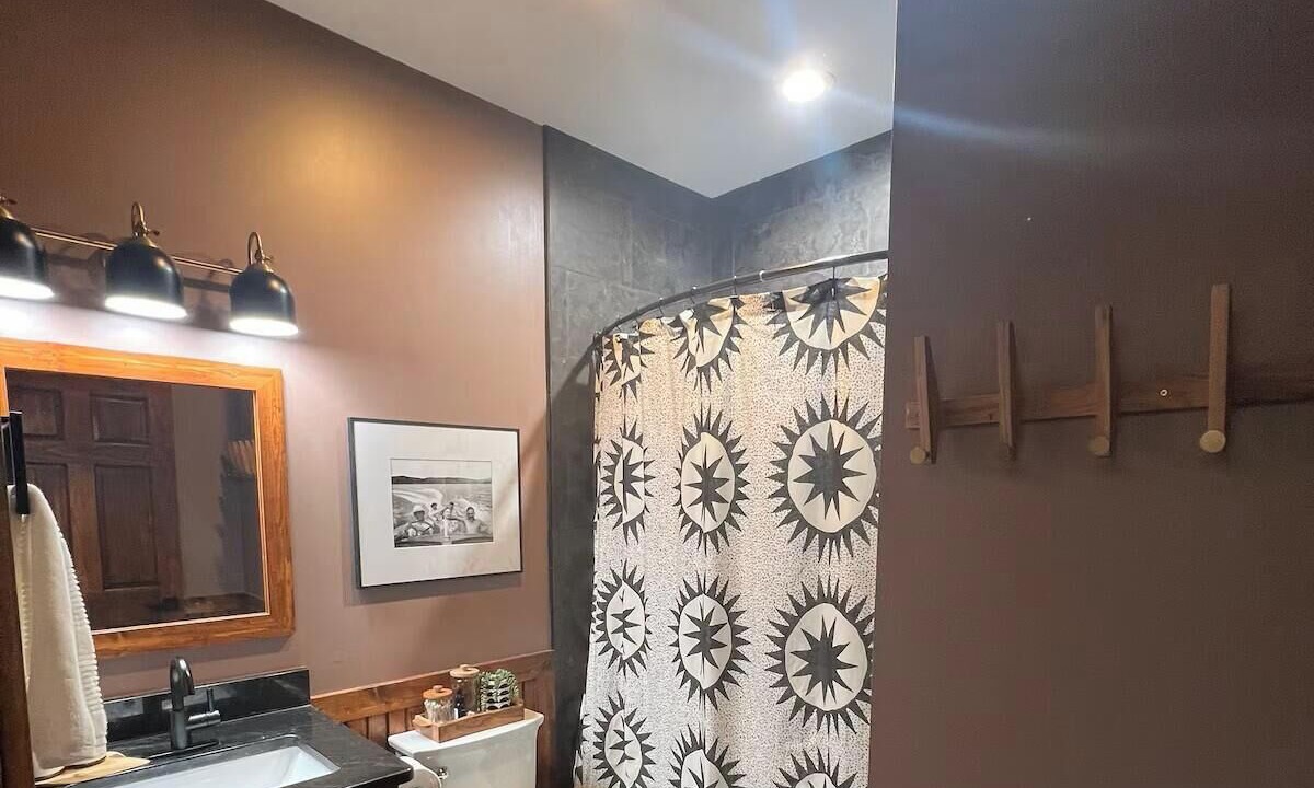 Photo of Bathroom in Cookson