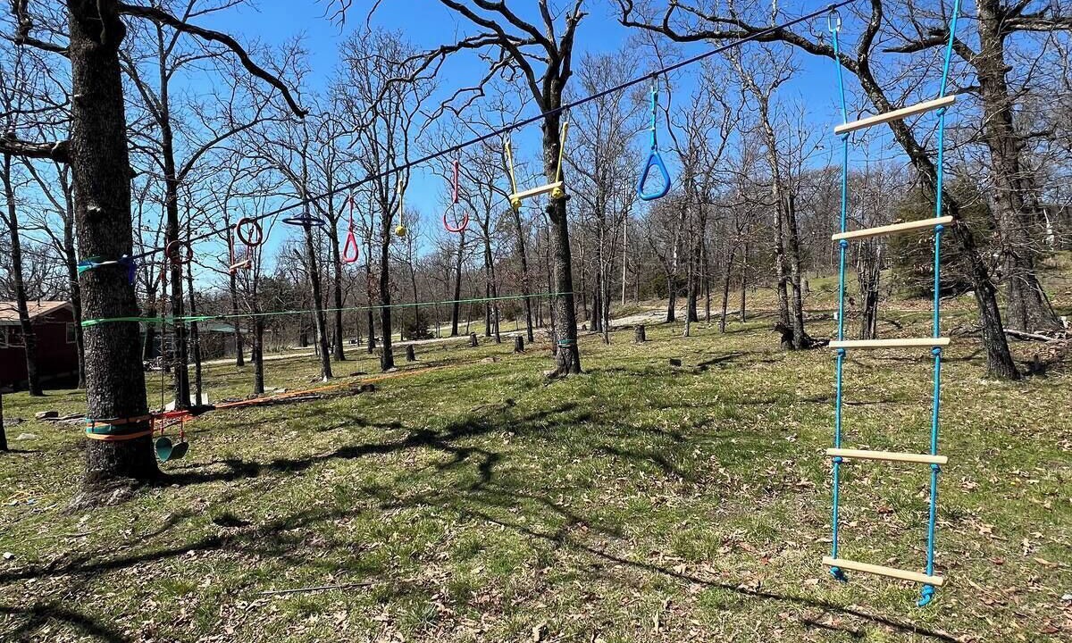 Photo of Outdoor in Cookson