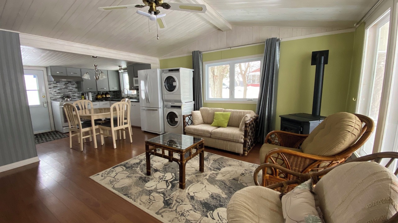 Photo of Livingroom in Sainte-Clotilde-de-Horton