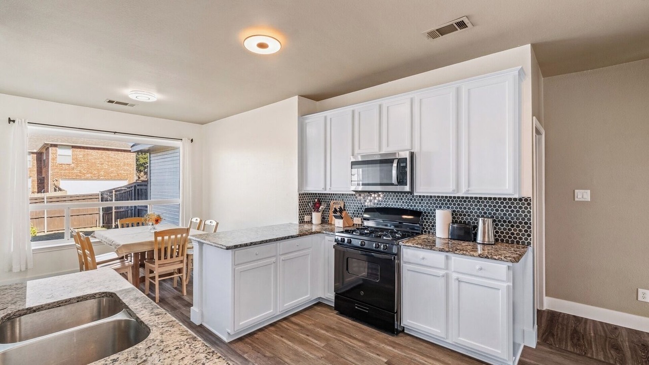 Photo of Kitchen in Northwest Carrollton