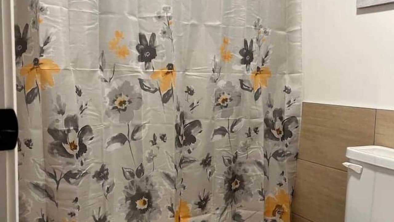 Photo of Bathroom in Rawdon