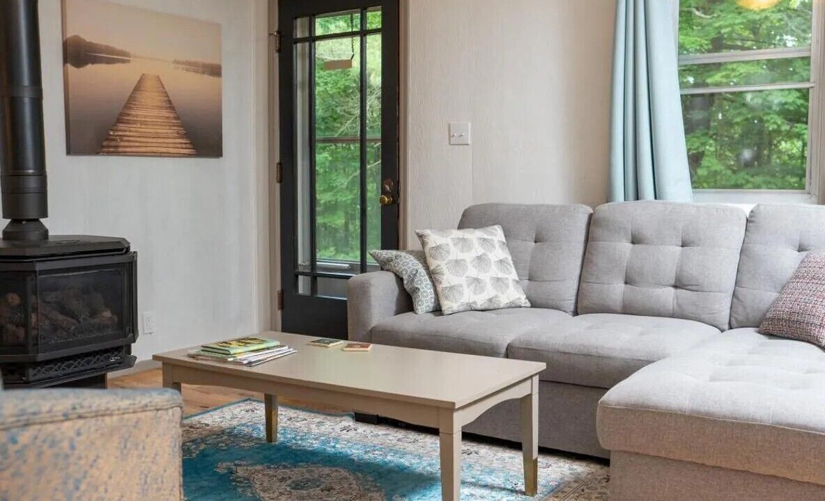 Photo of Livingroom in Tay Valley