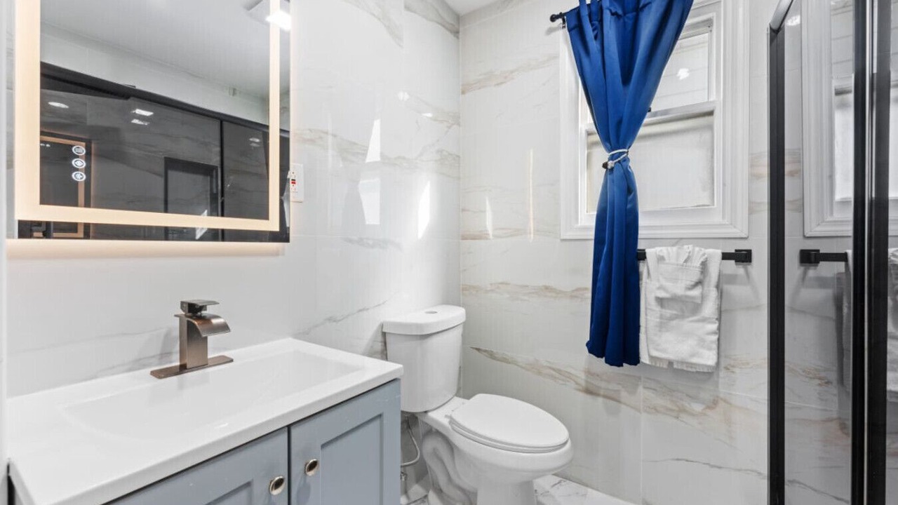 Photo of Bathroom in Constable Hook