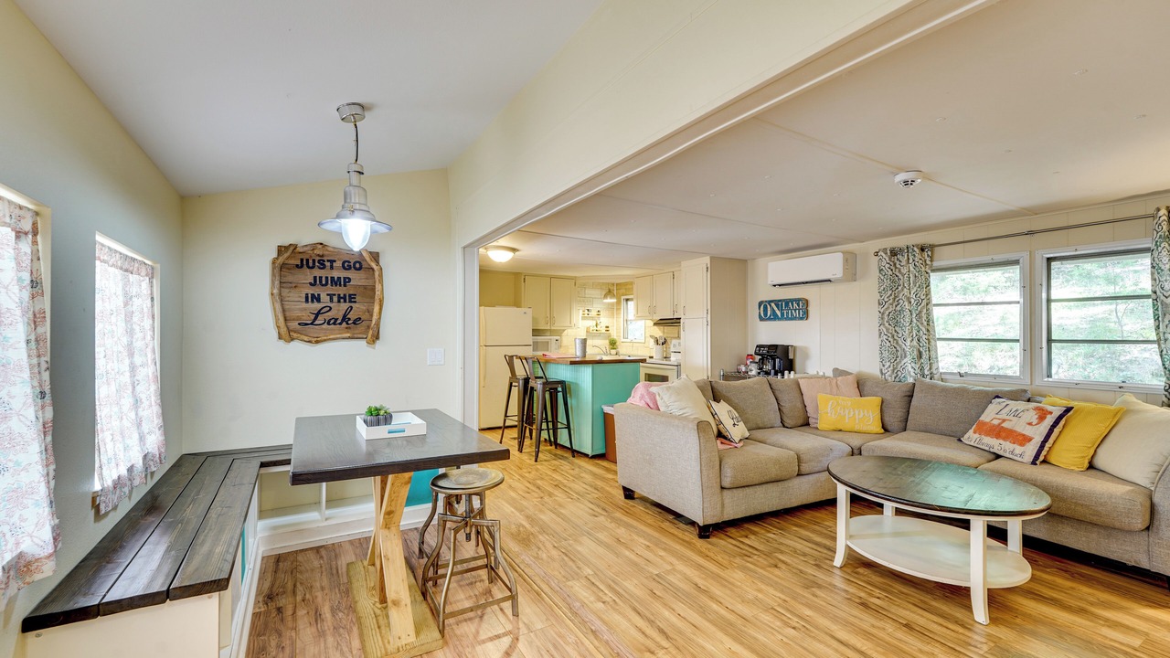 Photo of Bedroom in Lost Bridge Village