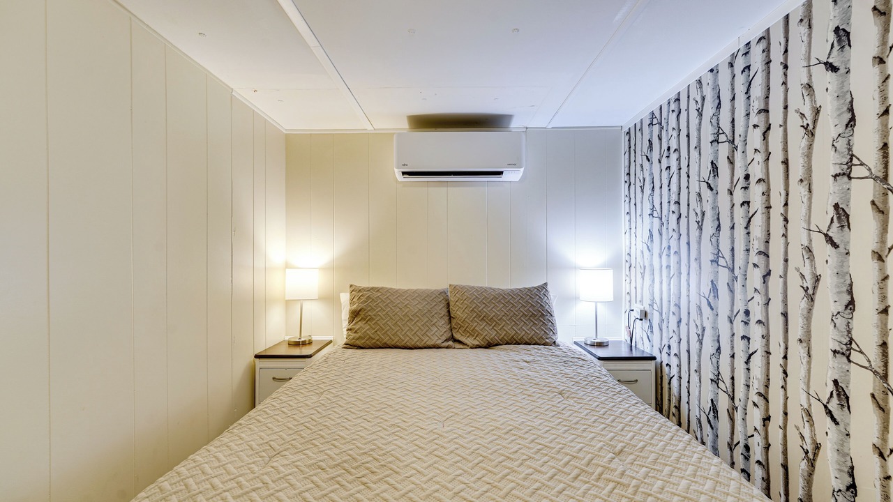 Photo of Bedroom in Lost Bridge Village