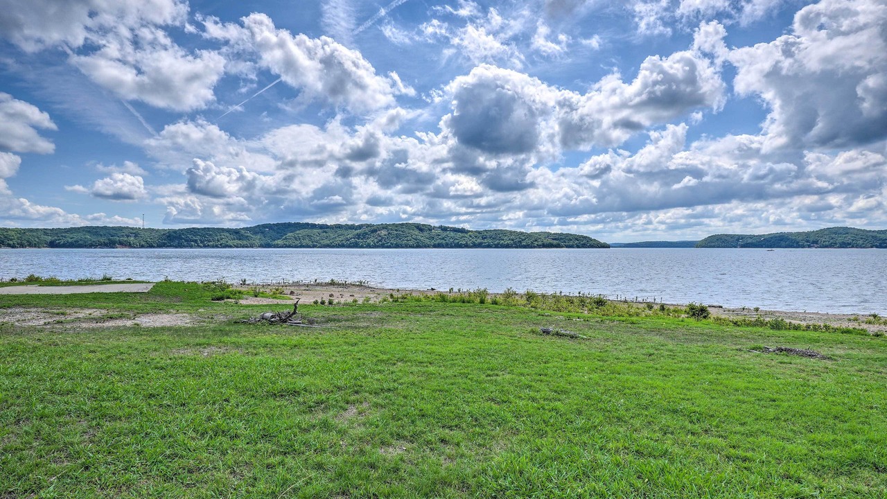Photo of Outdoor in Lost Bridge Village